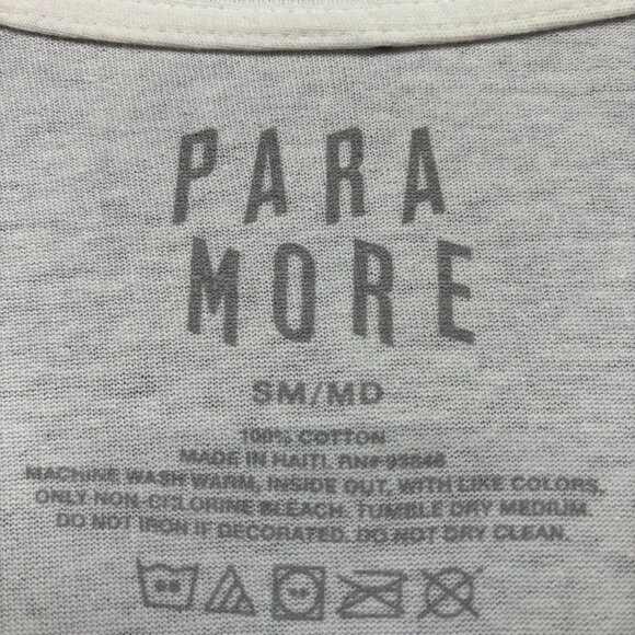 Paramore Oversized White Rock T-Shirt Size S/M - Picture 4 of 4